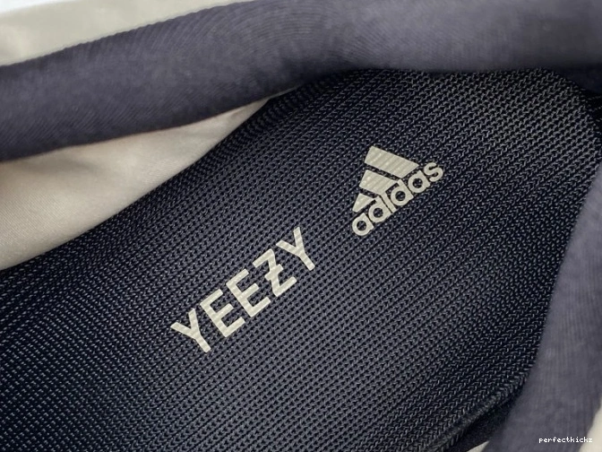 Boost FY3729 MNVN Yeezy Bone 700 Adidas 0801